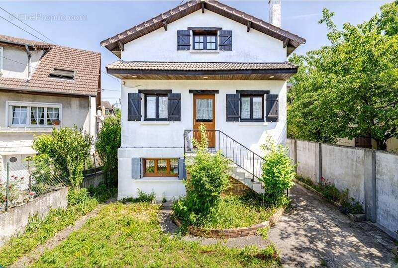 Maison à CLICHY-SOUS-BOIS