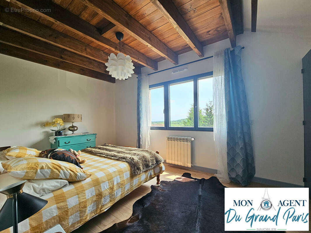 Maison à MARCOUSSIS