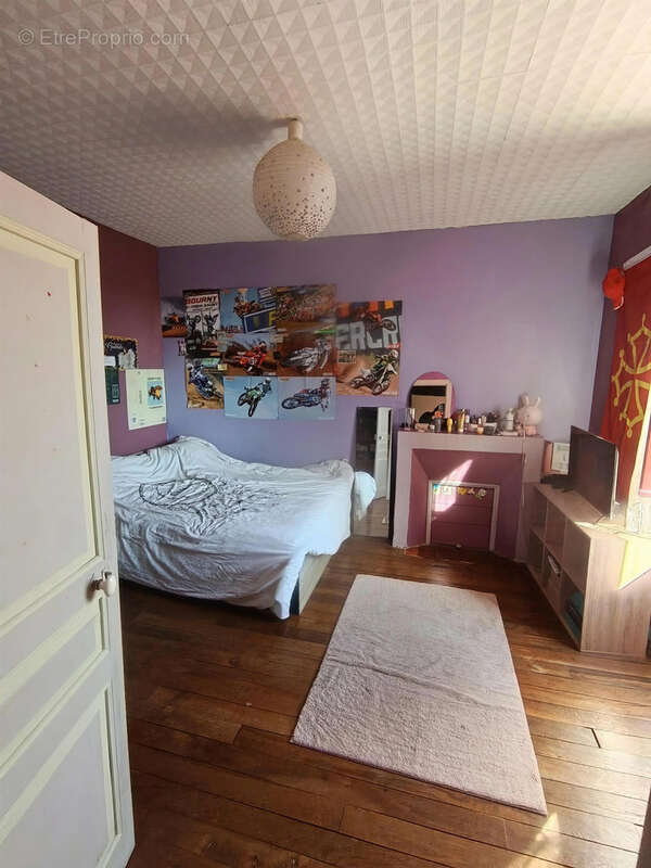 Maison à SAINT-LEGER-MAGNAZEIX