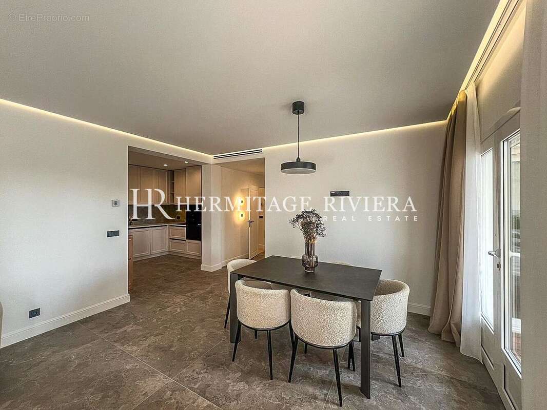 Appartement à VILLEFRANCHE-SUR-MER