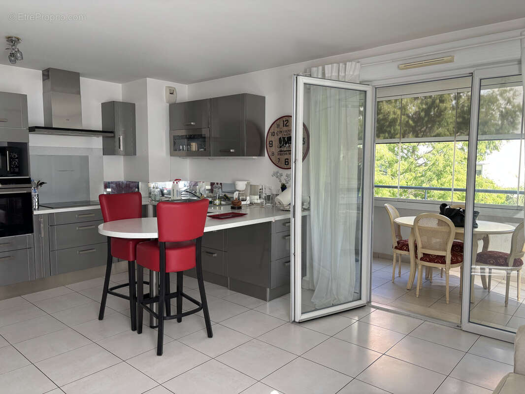 Appartement à MARSEILLE-8E