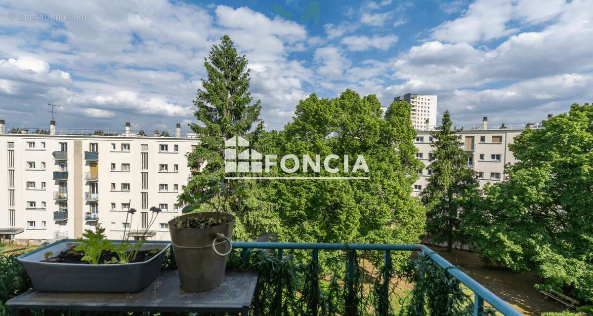Appartement à RUEIL-MALMAISON