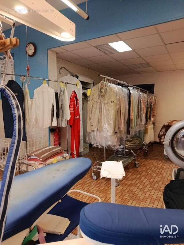 Photo 3 - Commerce à CARHAIX-PLOUGUER