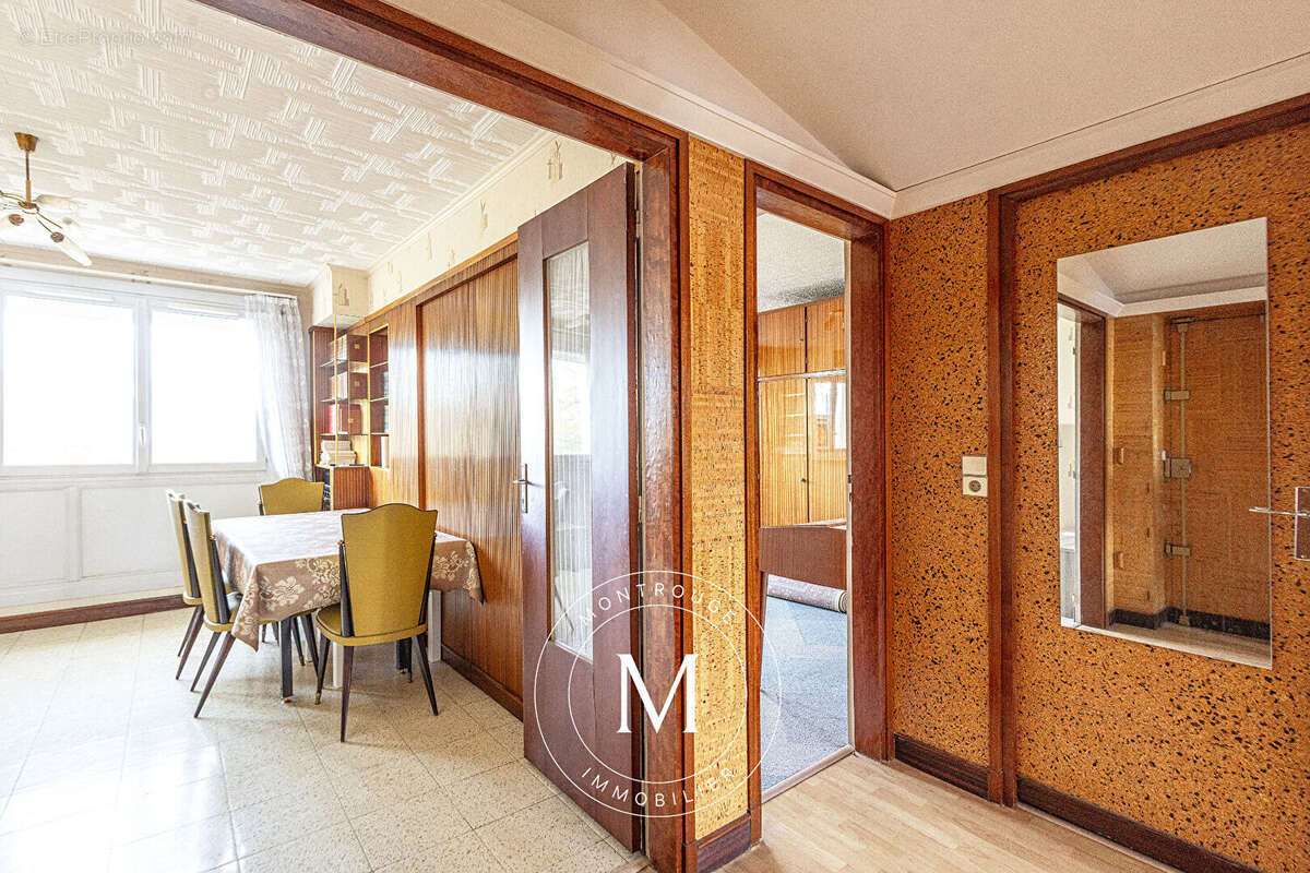 Appartement à MONTROUGE