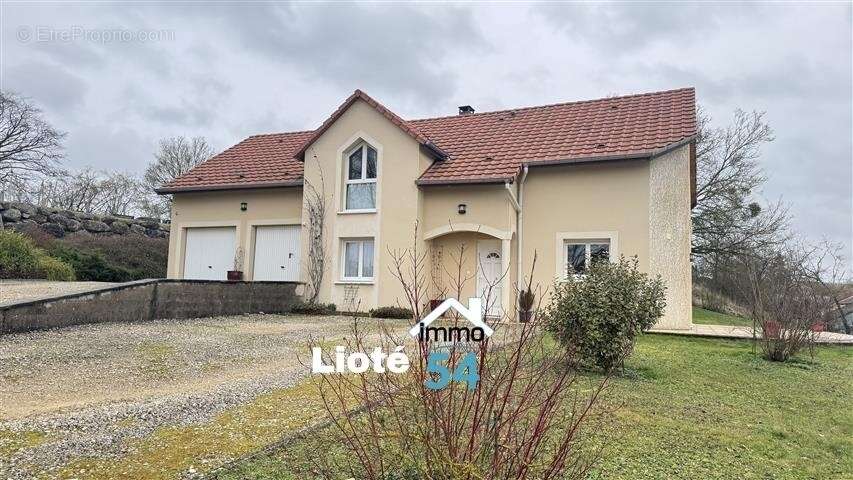 Maison à GERMONVILLE