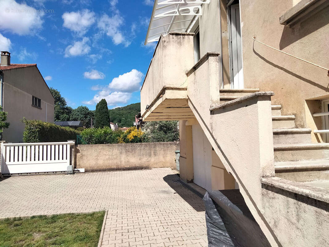 Maison à LE TEIL