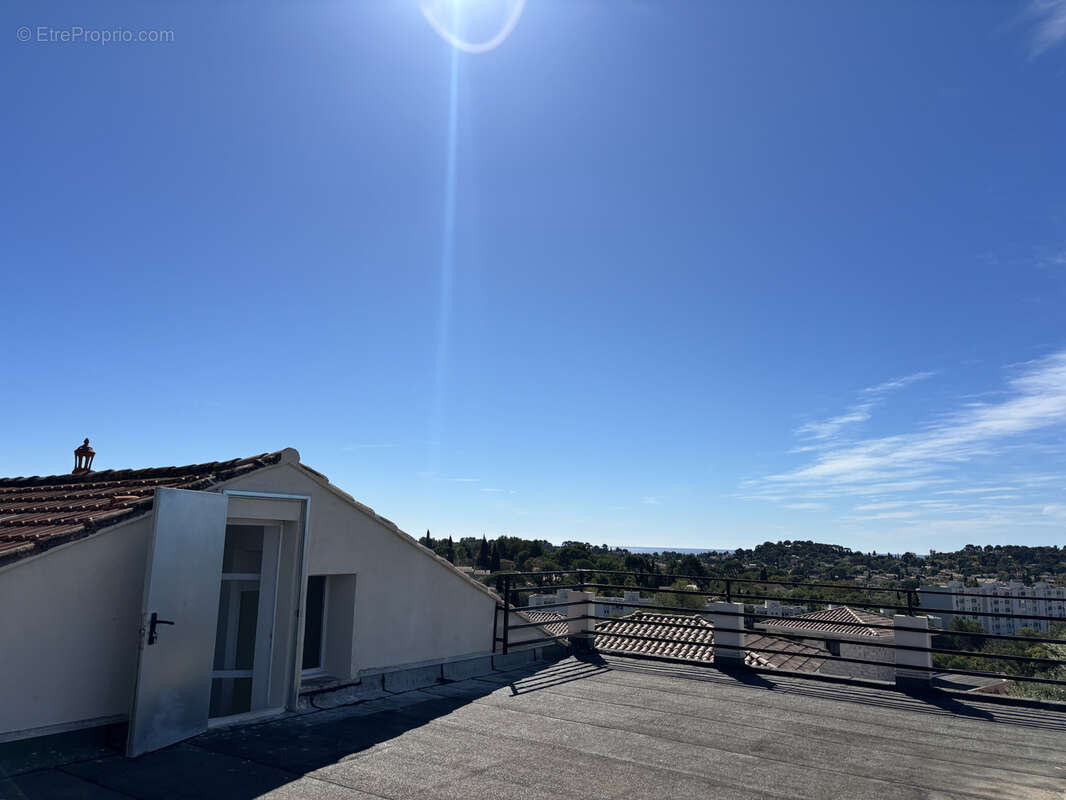Appartement à LA GARDE