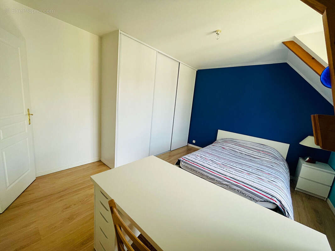 Maison à SARTROUVILLE