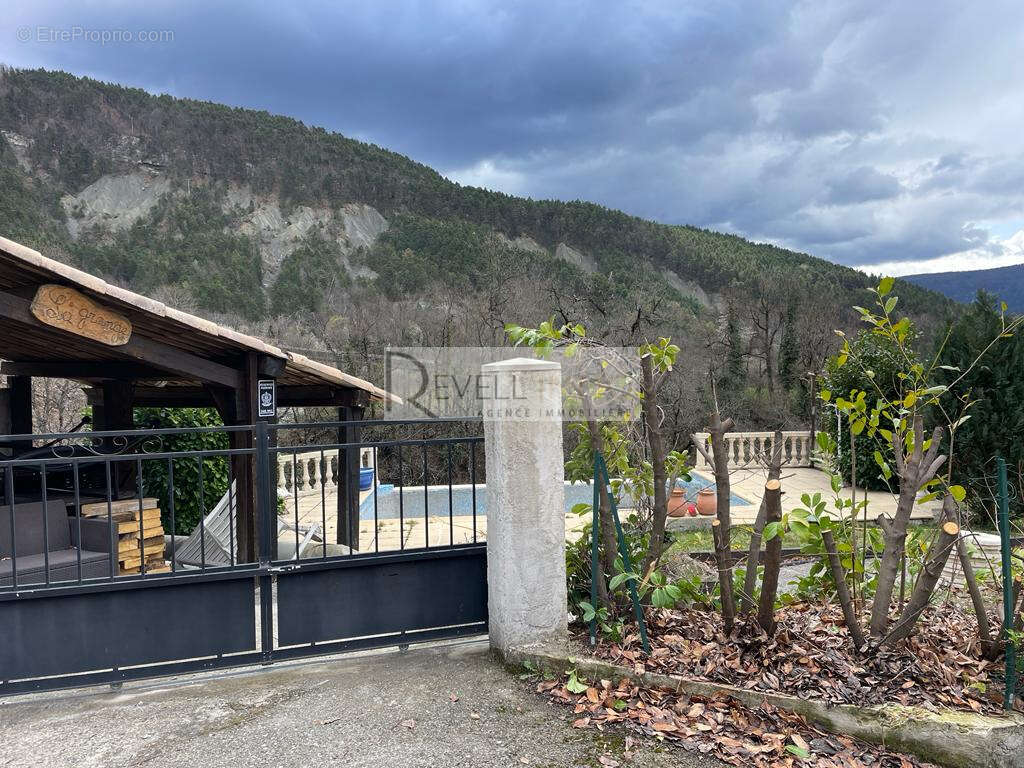 Maison à LE FUGERET