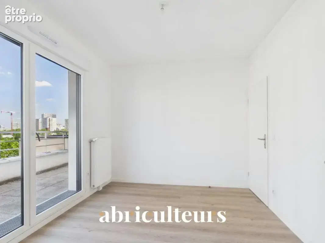 Appartement familial T5 de 91 m² avec terrasses et parkings – Colombes (92700) - photo 10