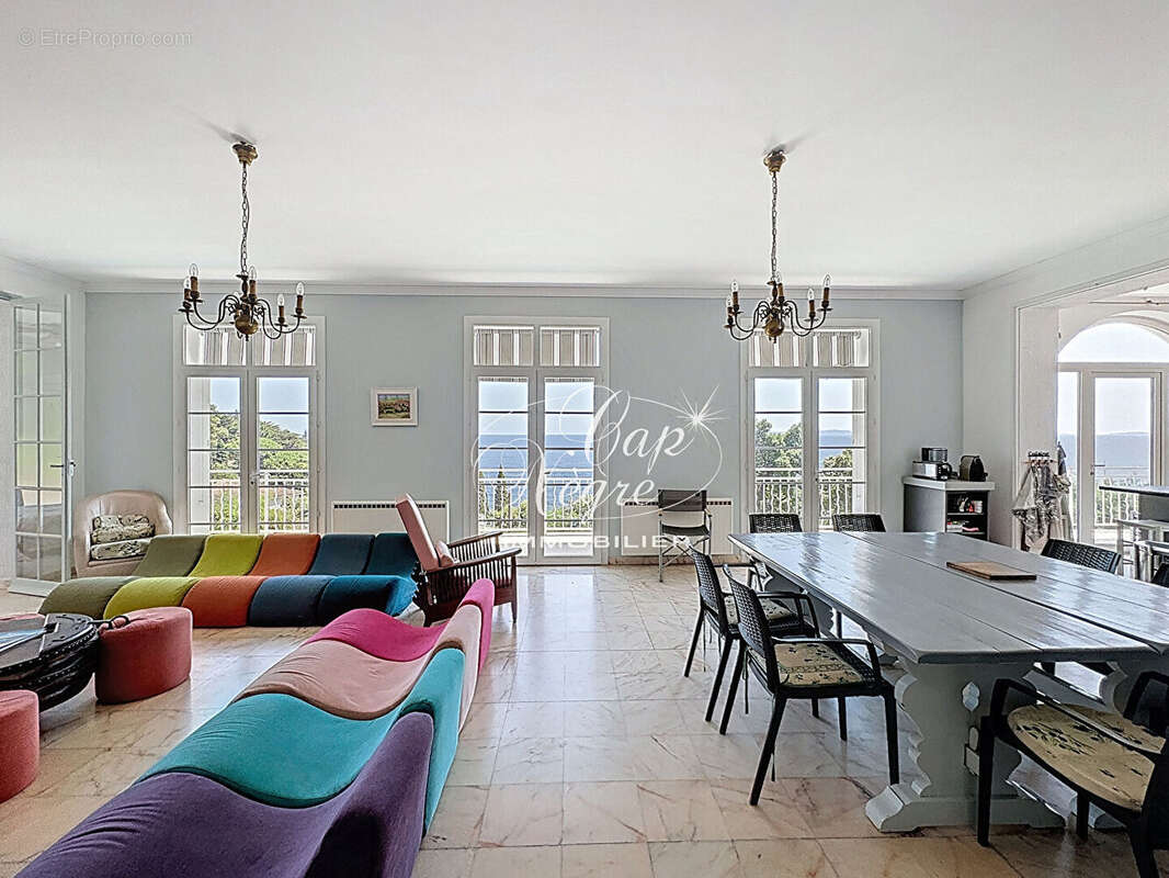 Appartement à RAYOL-CANADEL-SUR-MER