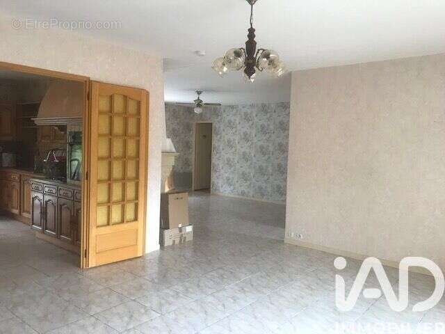 Maison 147 m² à Bonzac  - photo 4