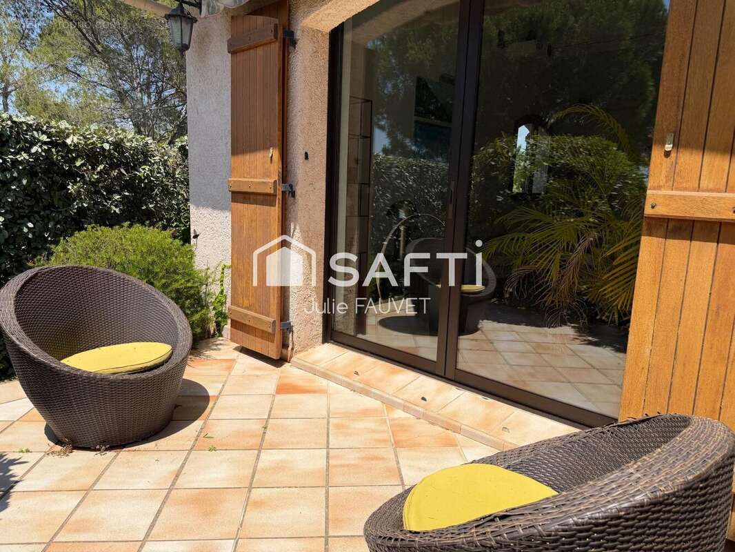 Photo 8 - Maison à SAINT-RAPHAEL