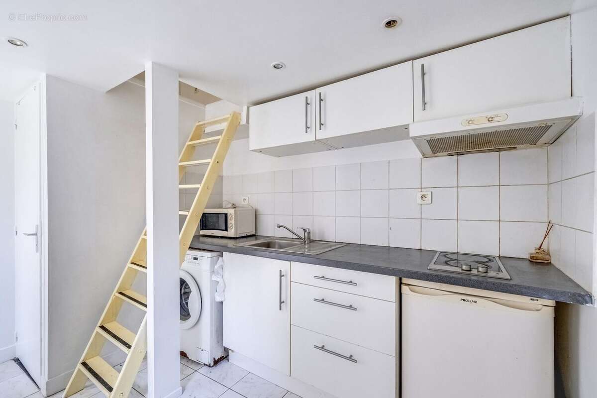 Commerce à PARIS-18E