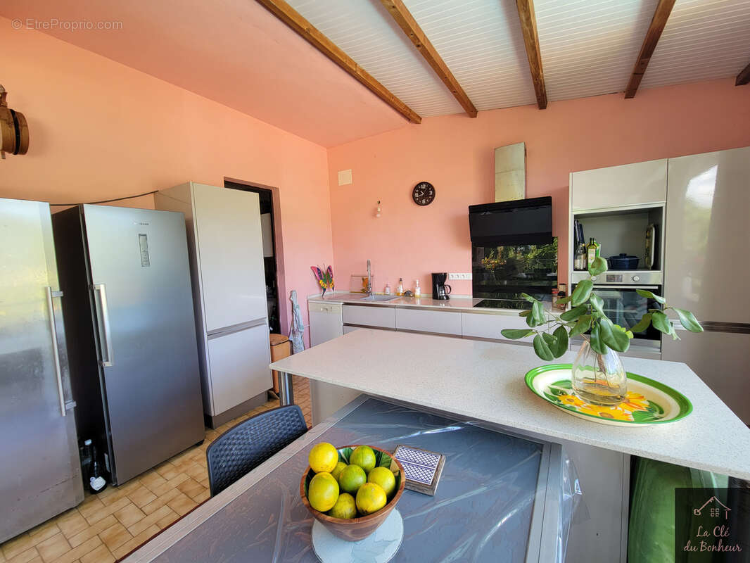 Appartement à LES TROIS-ILETS