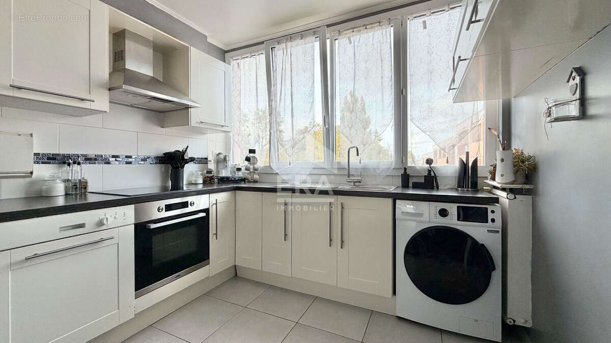 Appartement à CORBEIL-ESSONNES