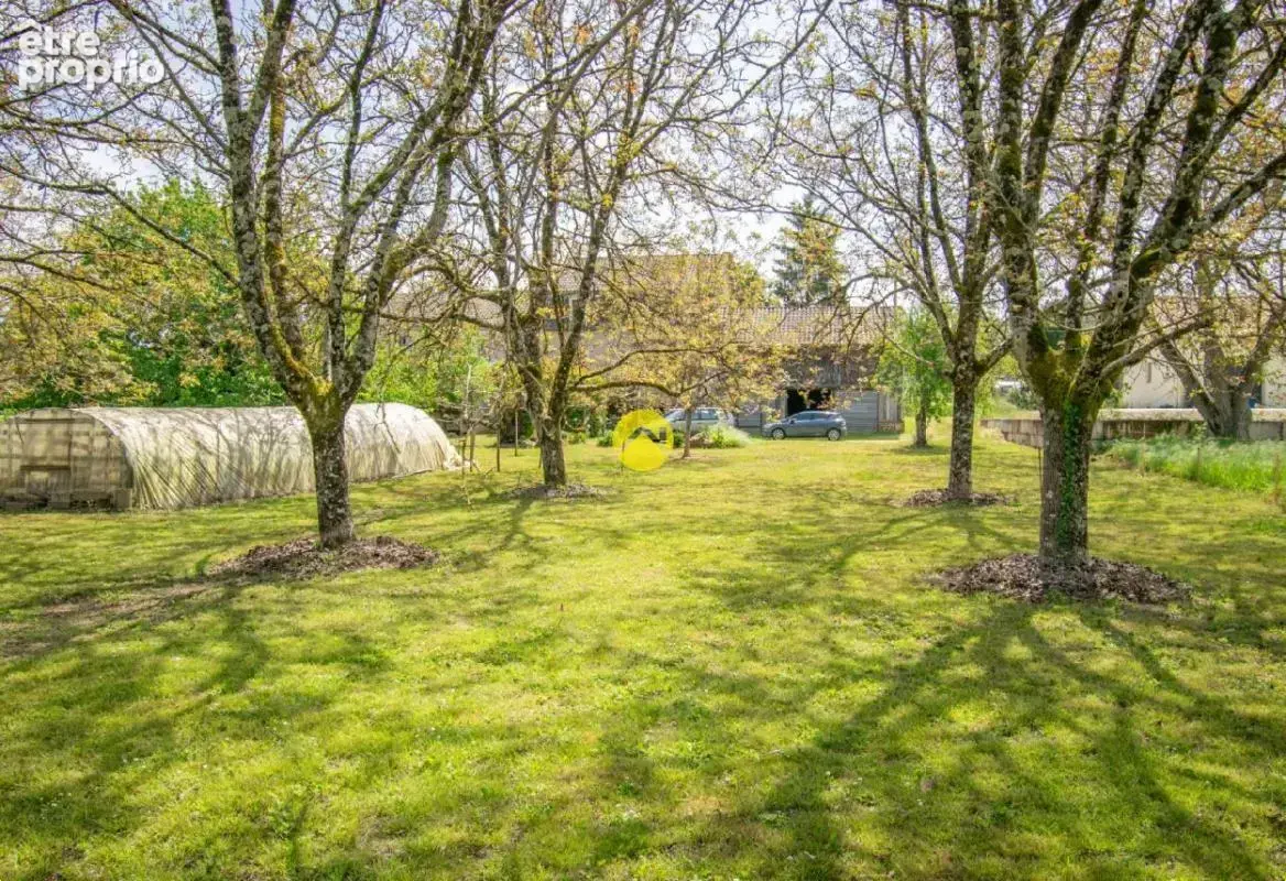 Maison à rénover avec hangar - photo 13