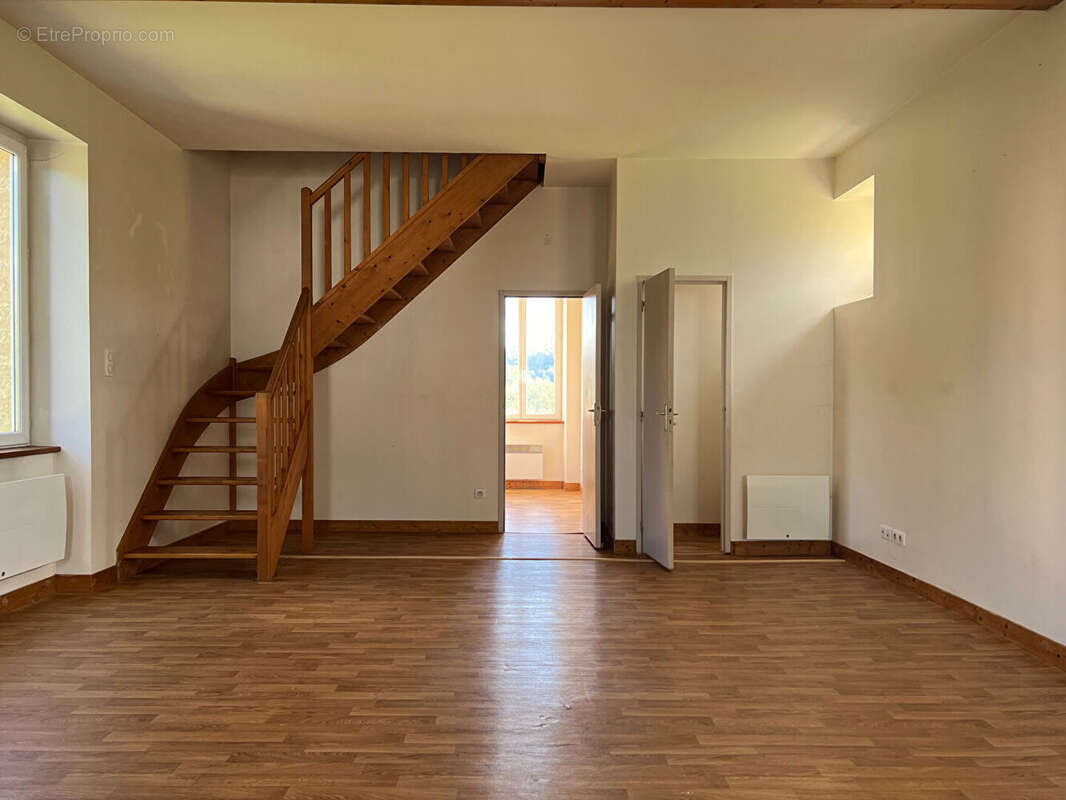 Maison à CALVIAC-EN-PERIGORD