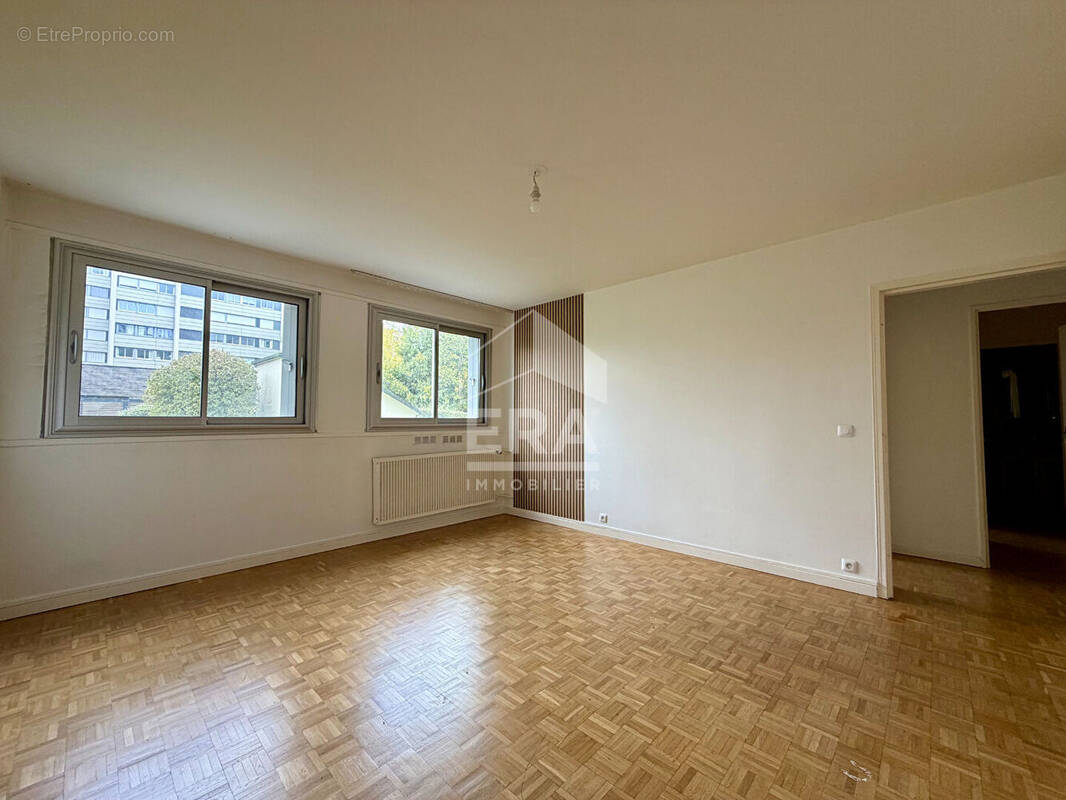 Appartement à SEVRES