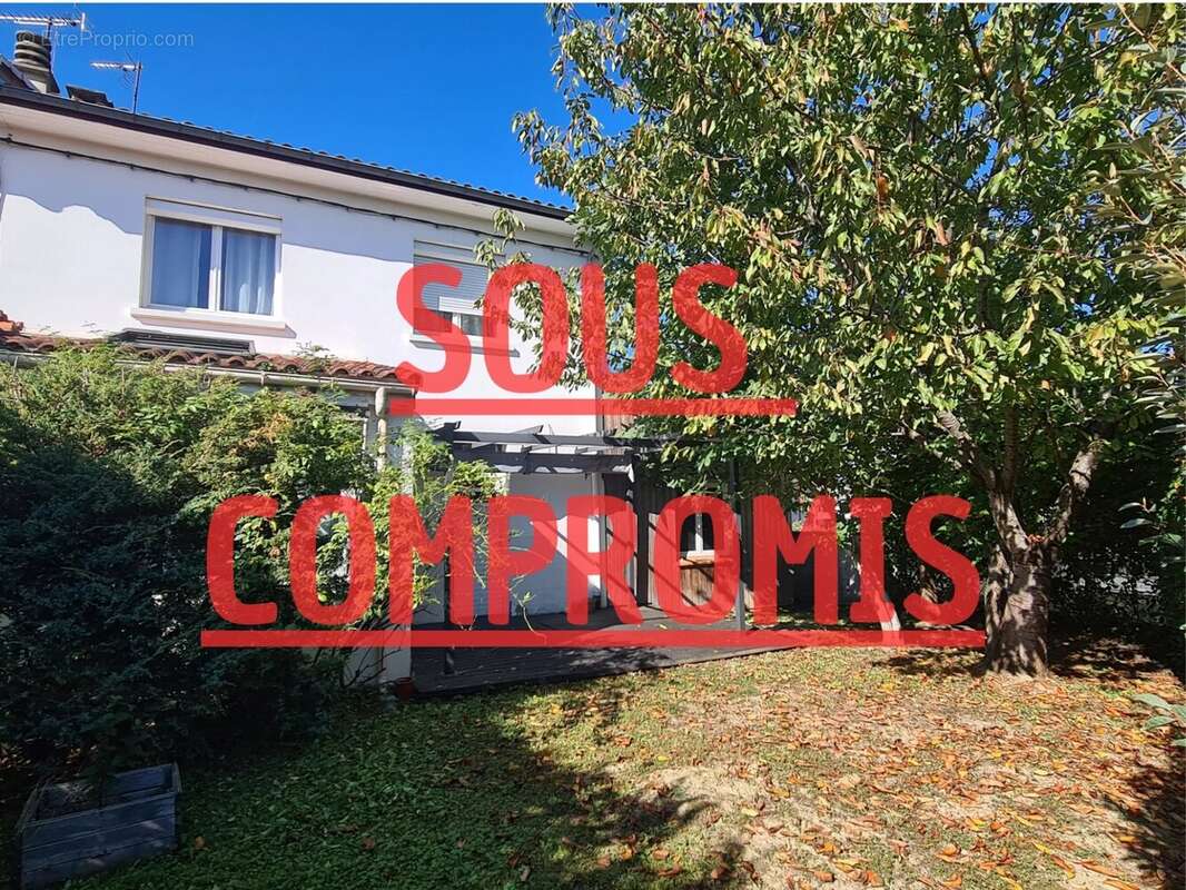 Maison à SAINT-JEAN