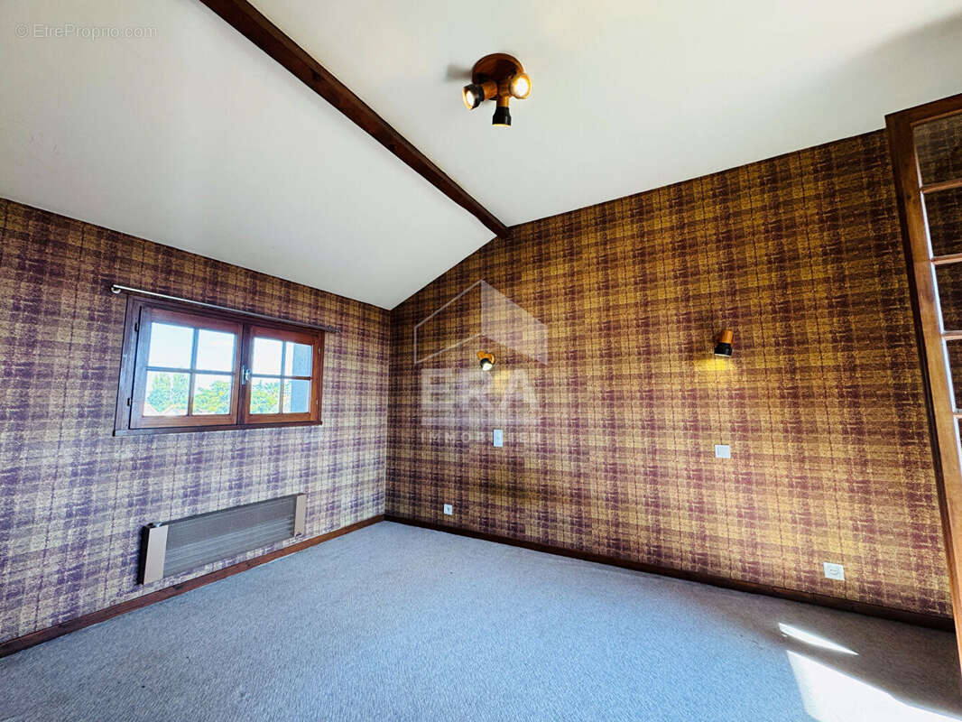 Maison à VIC-EN-BIGORRE