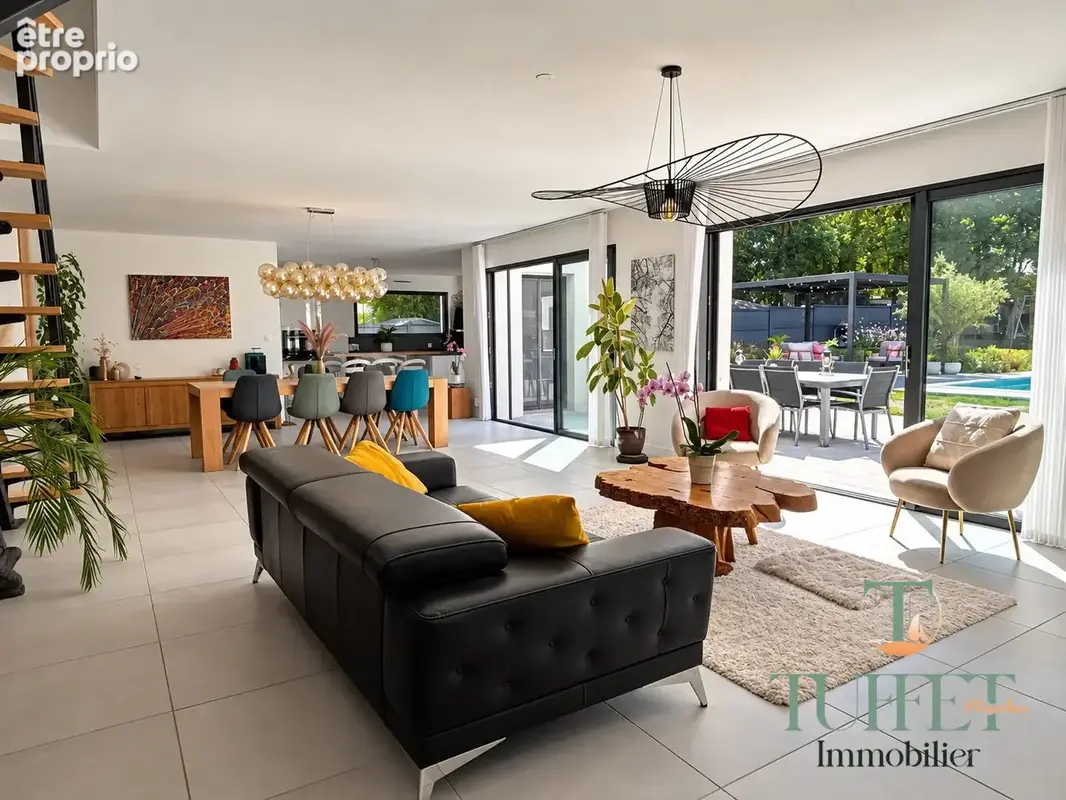 Maison 7 pièces 194 m² à vendre à Breuillet (17920) - photo 7