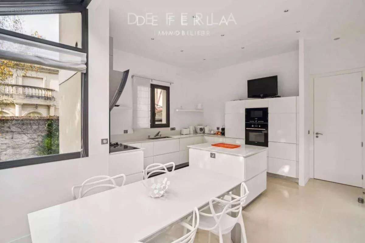 Maison à SAINT-MAUR-DES-FOSSES