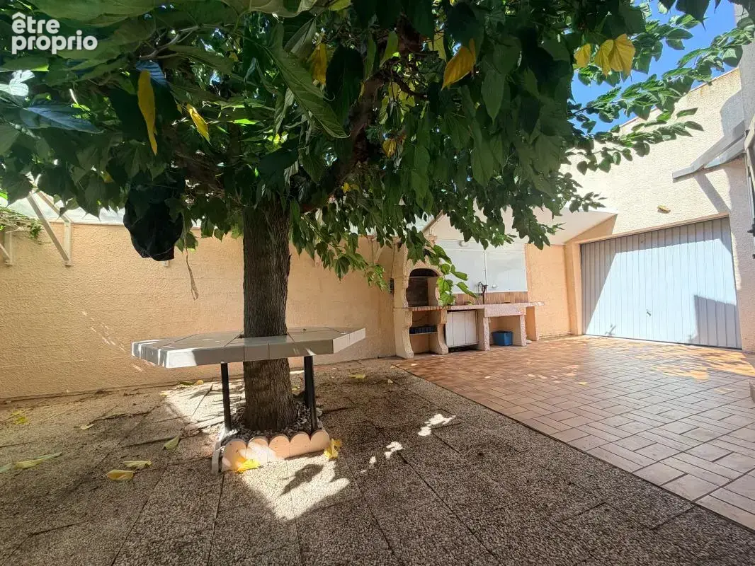 À vendre Marseillan plage Villa 3 chambres au cœur de la station avec terrasse et garage ! - photo 3