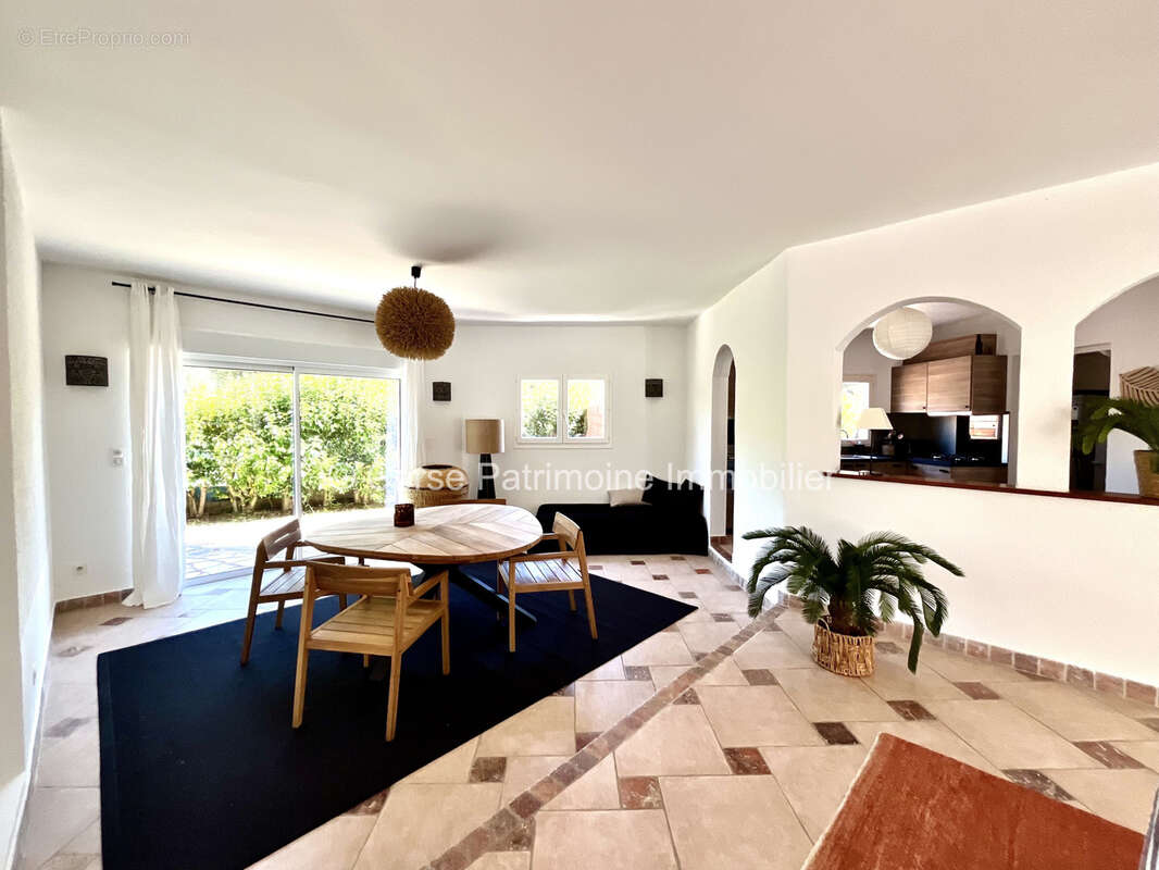 Maison à PORTO-VECCHIO