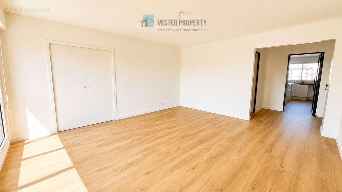 Rueil-malmaison / centre ville / 4 (pieces) -89 m2 / balcon / parking / cave - photo 4