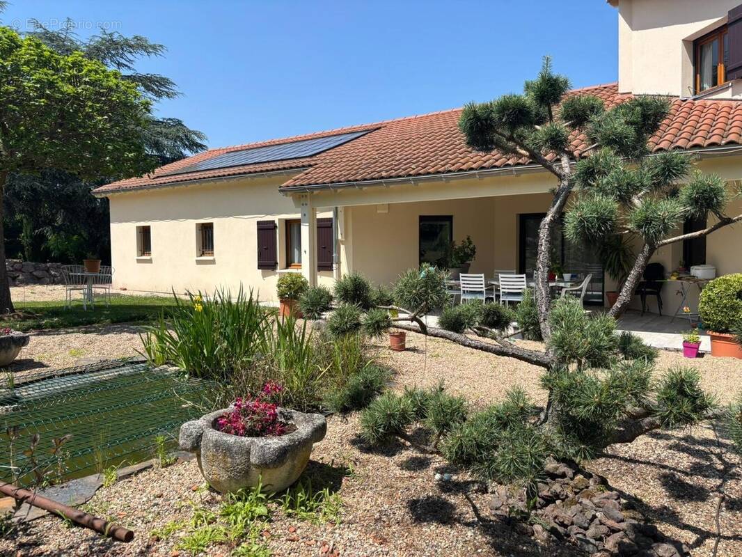 Photo 1 - Maison à LE CROZET