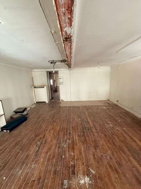 Appartement à PARIS-8E