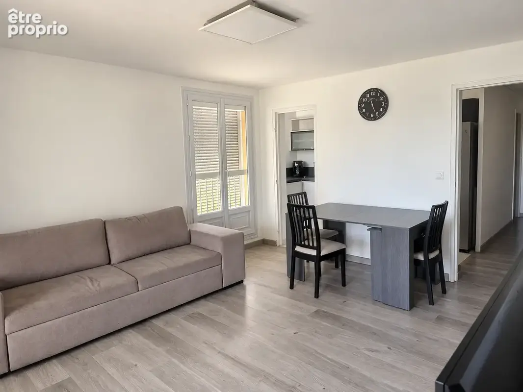 En exclusivite t3 avec terrasse en 5eme etage dans residence fermee avec ascenseur - photo 4