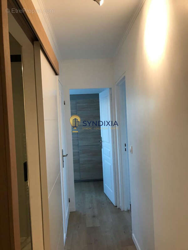 Appartement 3 pièces avec balcon, box et cave à Colombes (92700) - photo 8