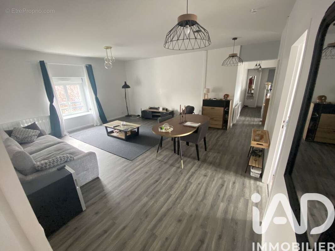 Photo 7 - Appartement à LA CHAPELLE-SAINT-LUC