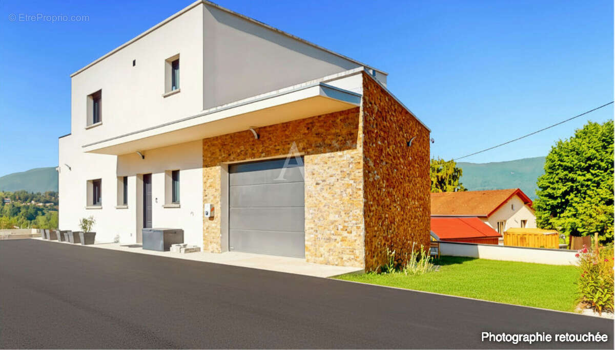 Maison Lépin le lac 8 pièce(s) 220 m2 - photo 16