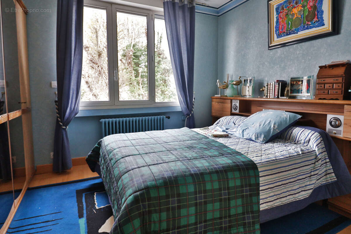 Maison à SAINTE-SAVINE