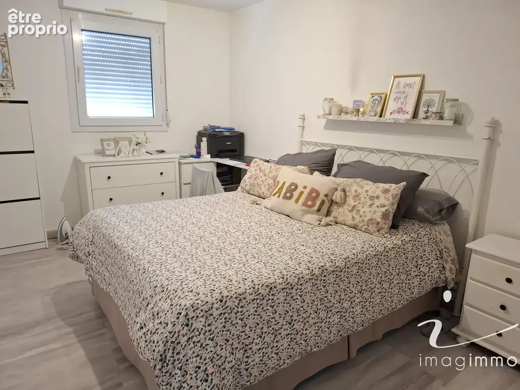Dans une petite copropriété de 7 lots, découvrez cet appartement T4 de 90,17 m2 avec une vue exceptionnelle ! - photo 5
