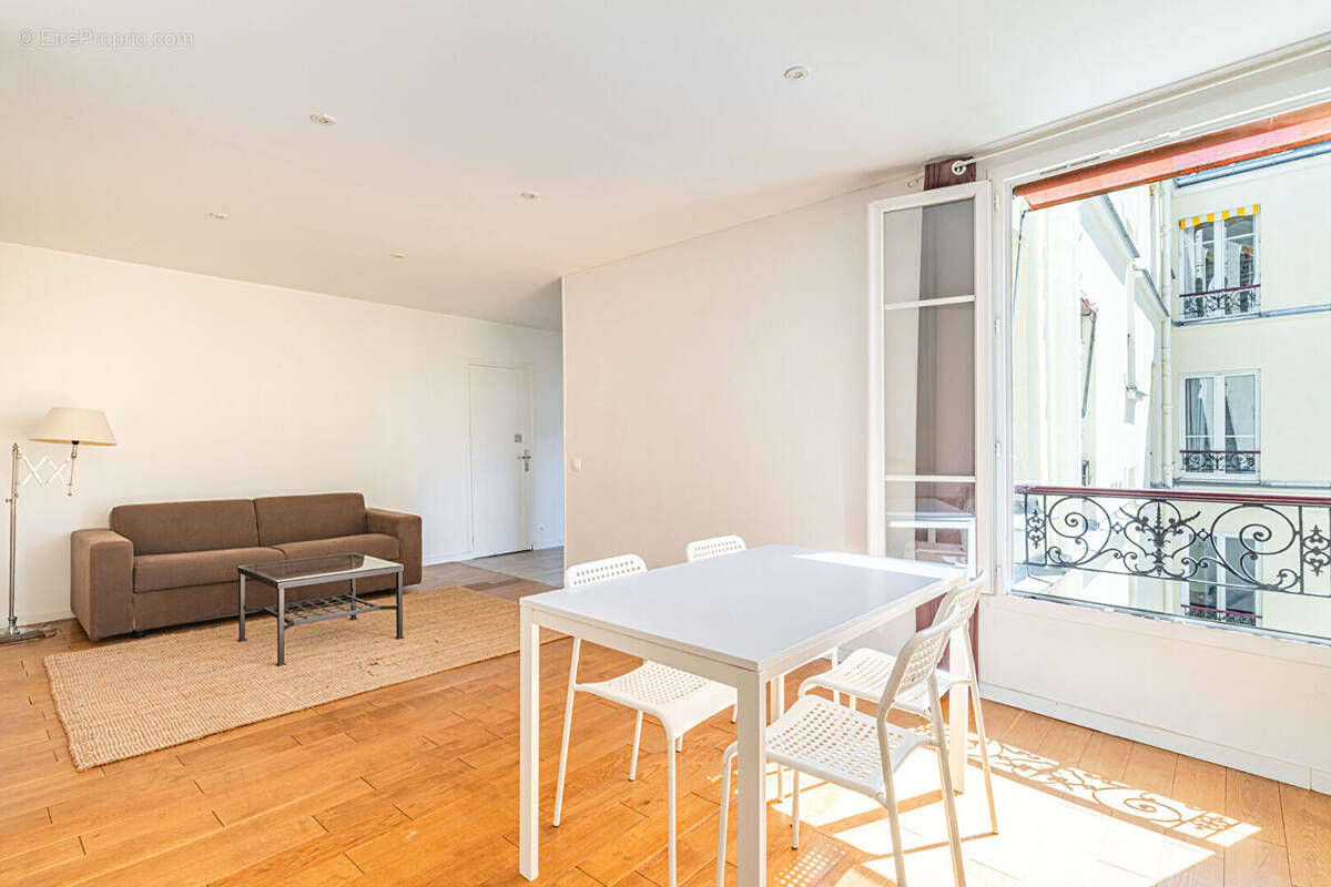 Photo Appartement à Paris-15e au prix de 530 000€