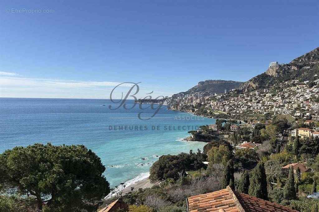 Maison à ROQUEBRUNE-CAP-MARTIN