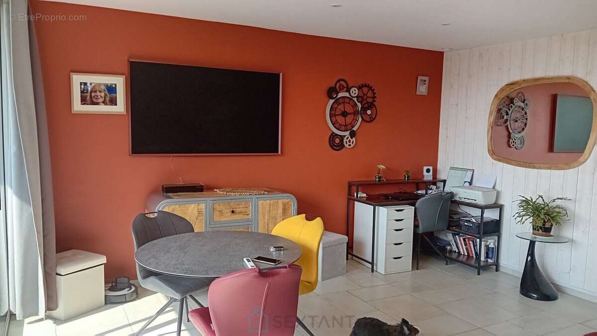 Secteur Foncillon, Appartement rénové de 54 m² deux chambres - photo 6