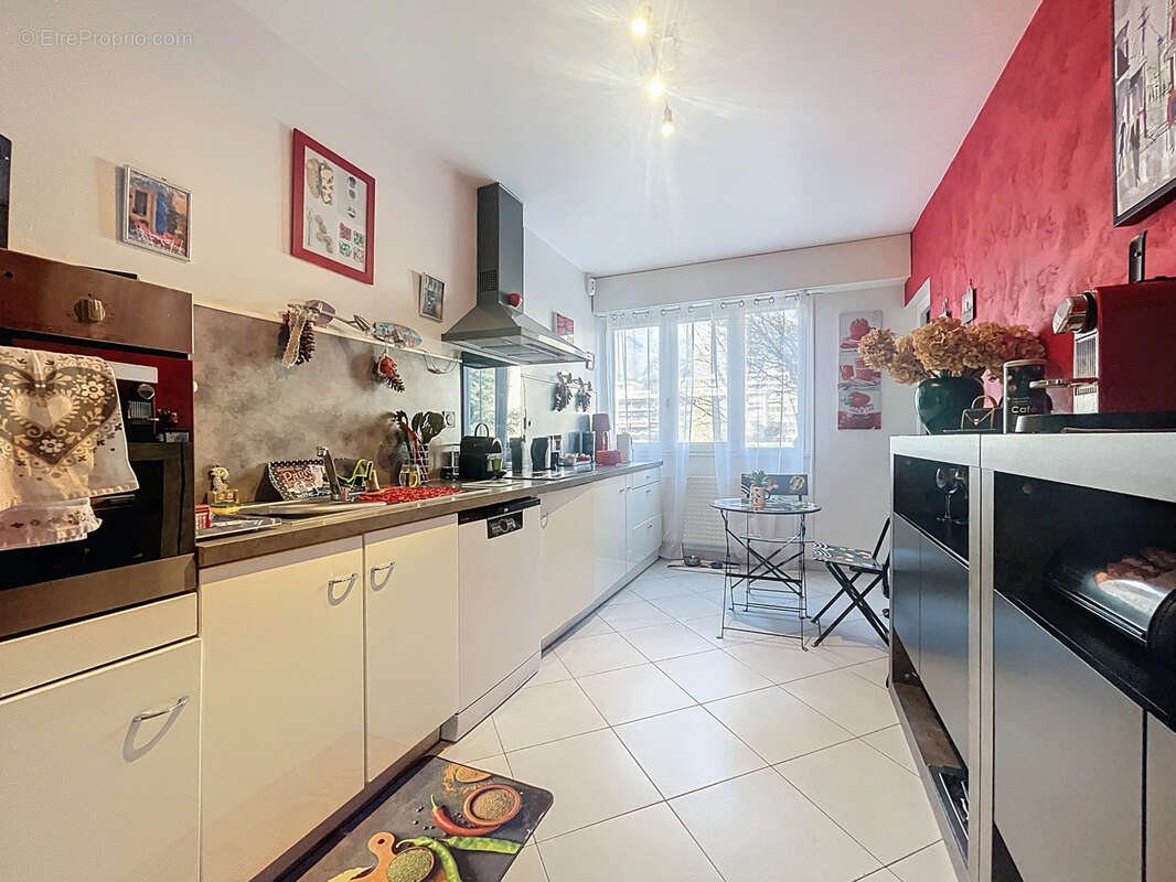 Appartement à ECHIROLLES