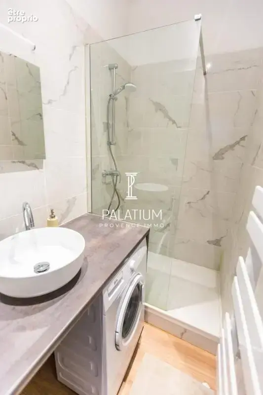 Appartement T3 rénové de 45 m² – Marseille 1er - photo 12