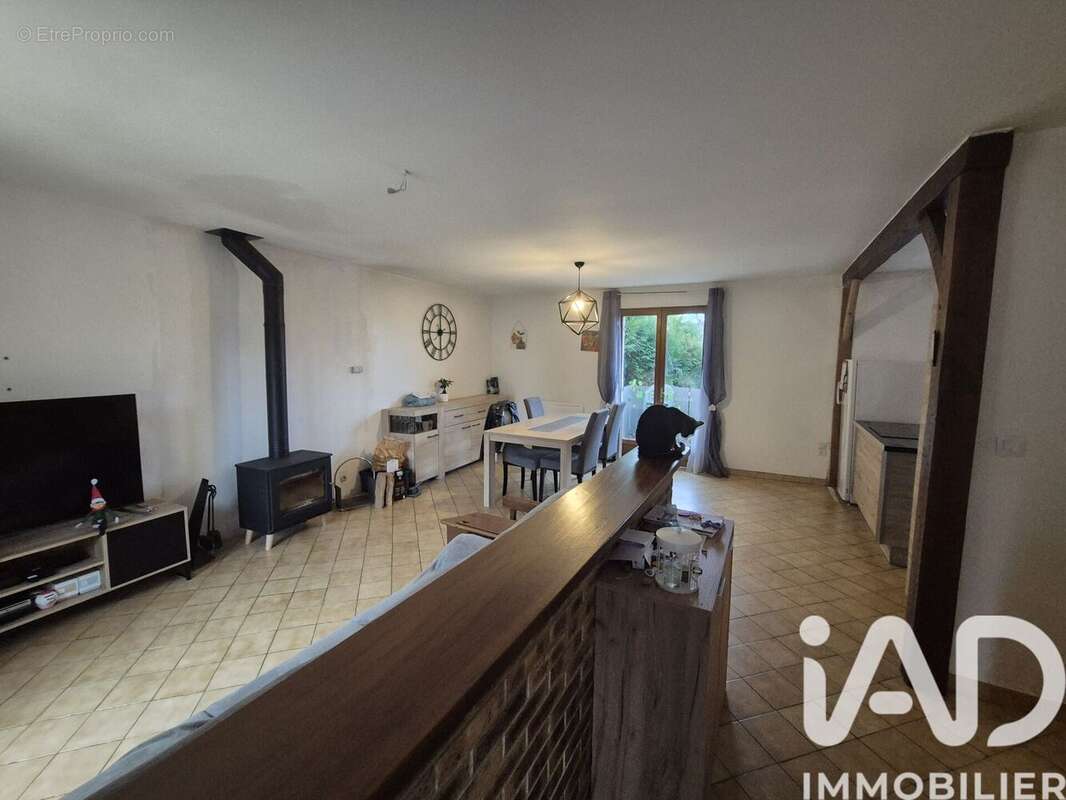 Photo 3 - Maison à REBAIS