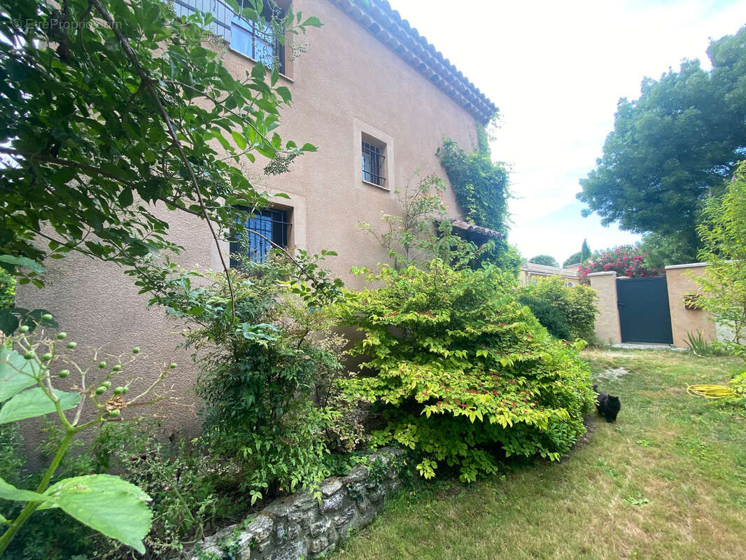 Maison à VELLERON