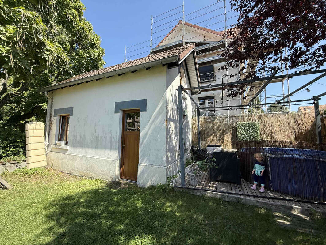 Maison à VITTEL