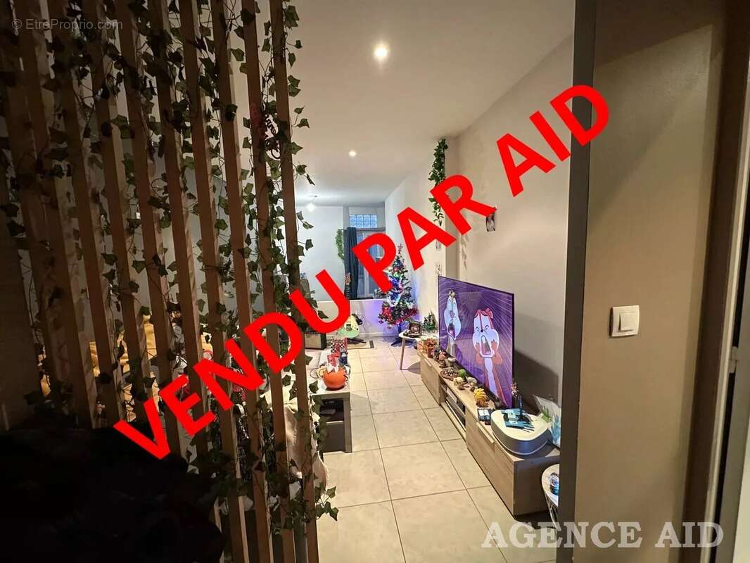 Appartement à CUGES-LES-PINS