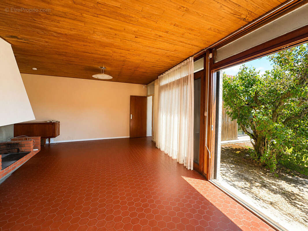 Maison Pau 6 pièce(s) 129.41 m2 - photo 5