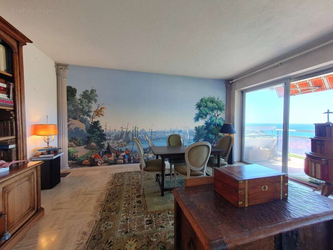 Appartement à CASSIS