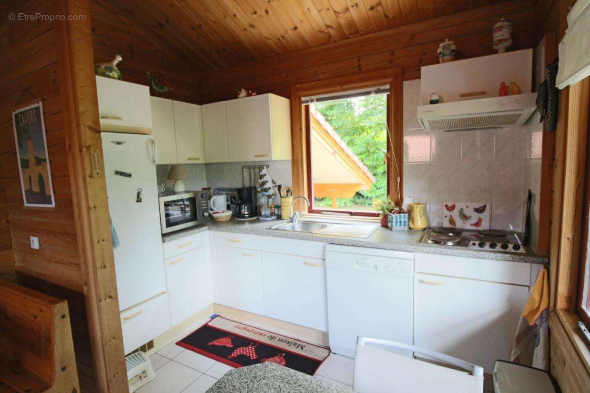 Maison à PUY-L&#039;EVEQUE